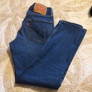 Levi's 511 slim-fit jeans in a medium wash, size W29 L30